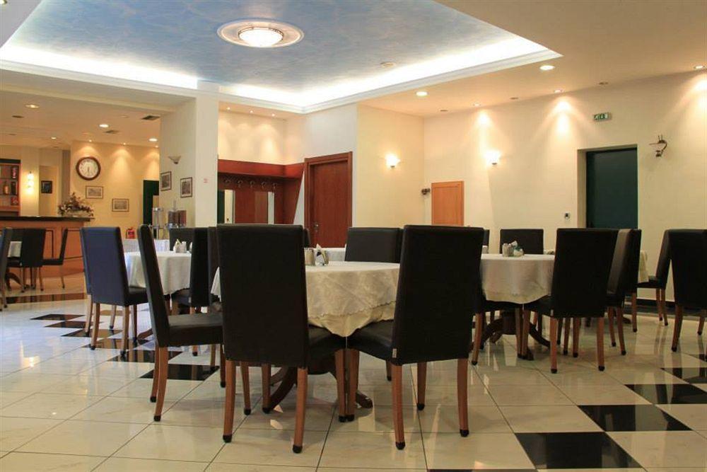 Hotel Platon Athen Exterior foto