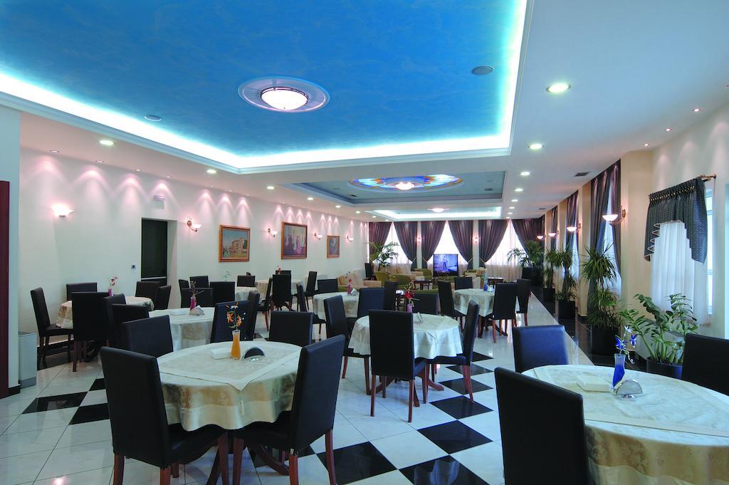 Hotel Platon Athen Exterior foto